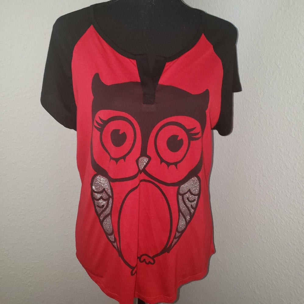 Juniors Red and Black Glittery Owl Top